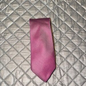 David Donahue Pink Silk Tie